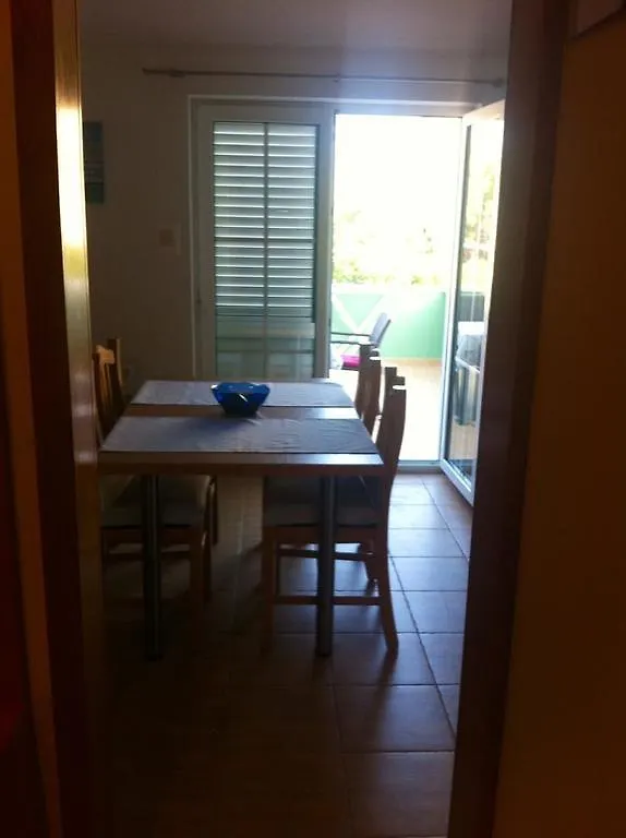 Hôtel Ap Melkior à Povljana